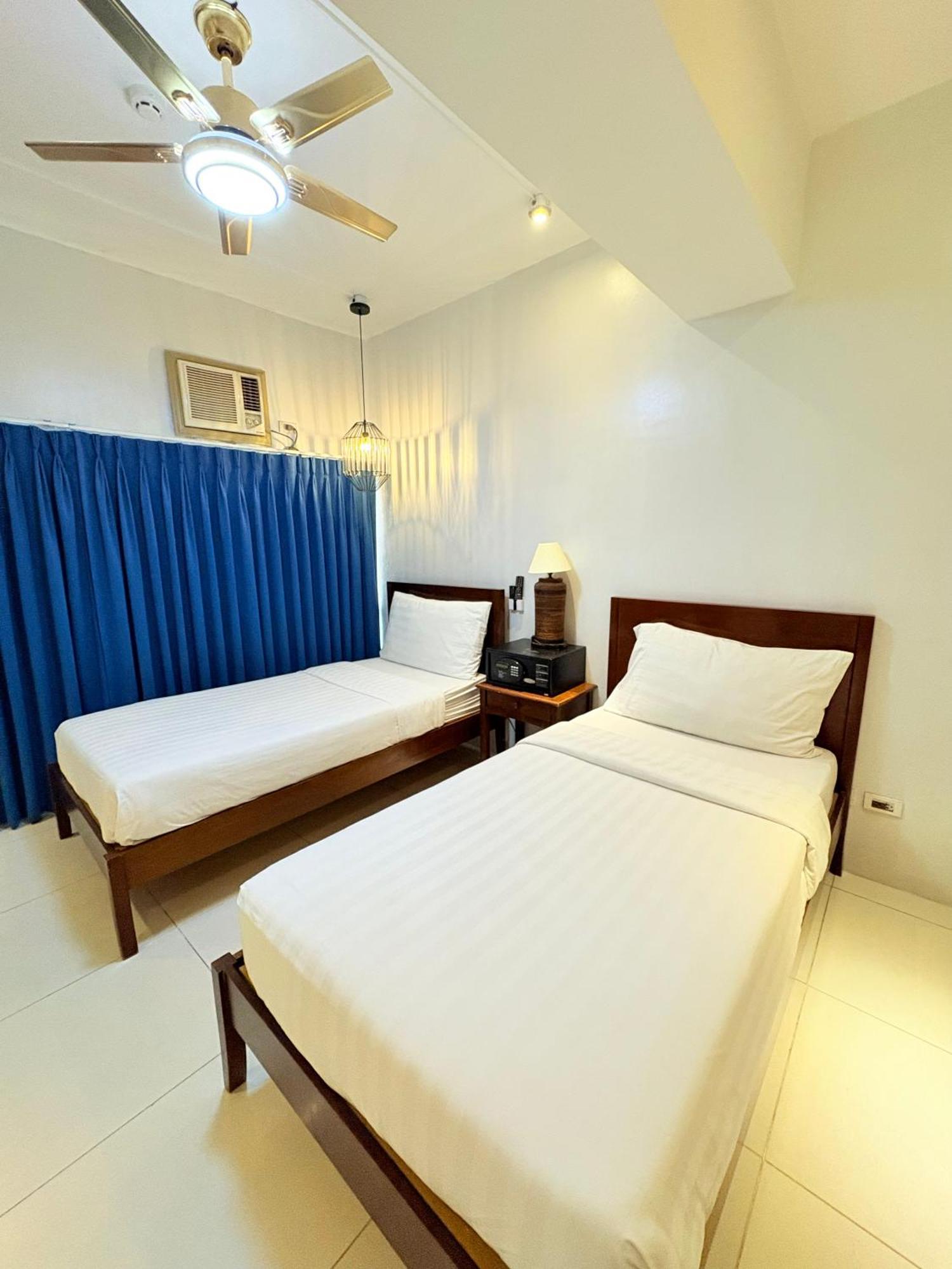 Pacific Park Hotel Quezon City Exteriér fotografie