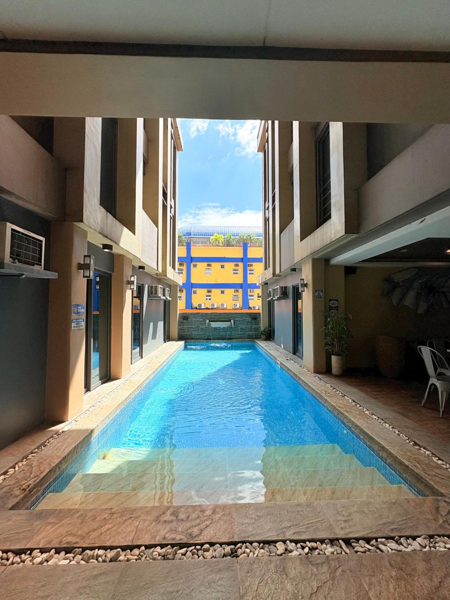 Pacific Park Hotel Quezon City Exteriér fotografie